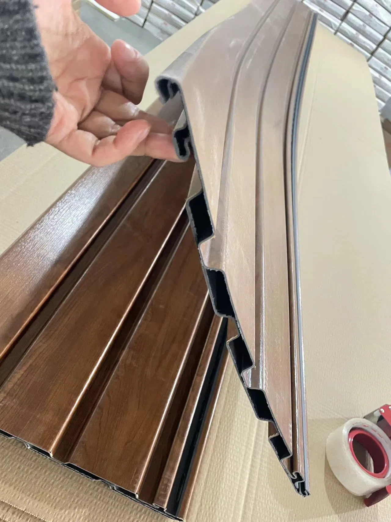 Wholesale 12 Inch/3048/305mm Width Wooden Design for Indoor Balcony Soffit Ceiling Panel Vinyl Siding Panels