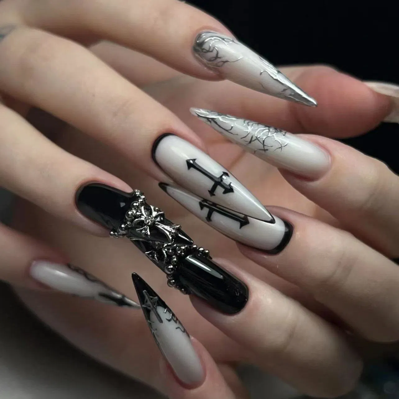 Custom Design Halloween Long Stiletto Reusable False Nail