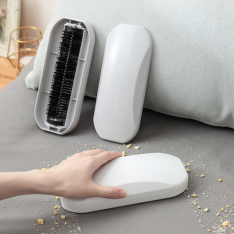 Plastic Carpet Dust Brush Bedside Crumb Sweeper Hair Lint Sticky Cleaner Wbb15945