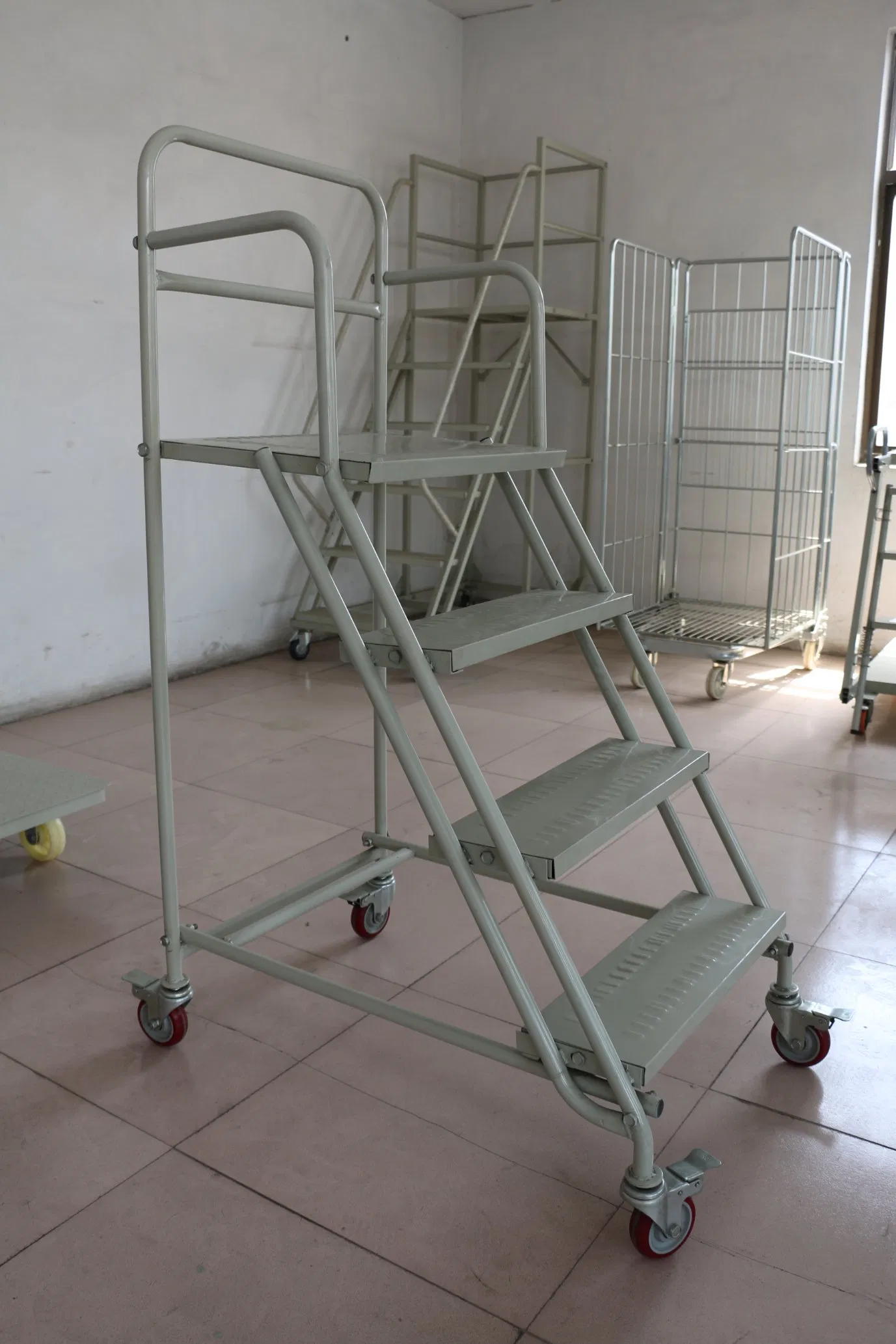 Warehouse Hydraulic Freestanding Powder Coating Step Ladder Cart