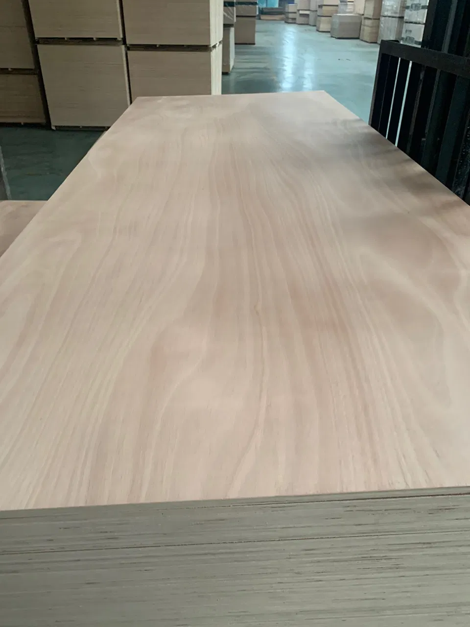 Zeemo Indoor Commercial Plywood for Decoration