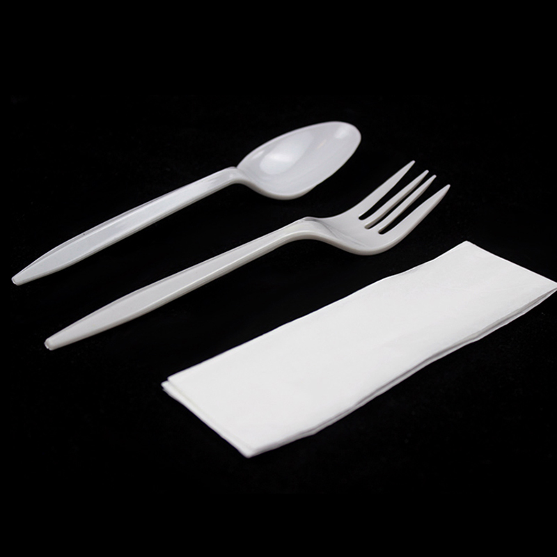 Disposable Plastic Cutlery 148mm Length PP Plastic Fork 2.5g Fork Customized Packaging