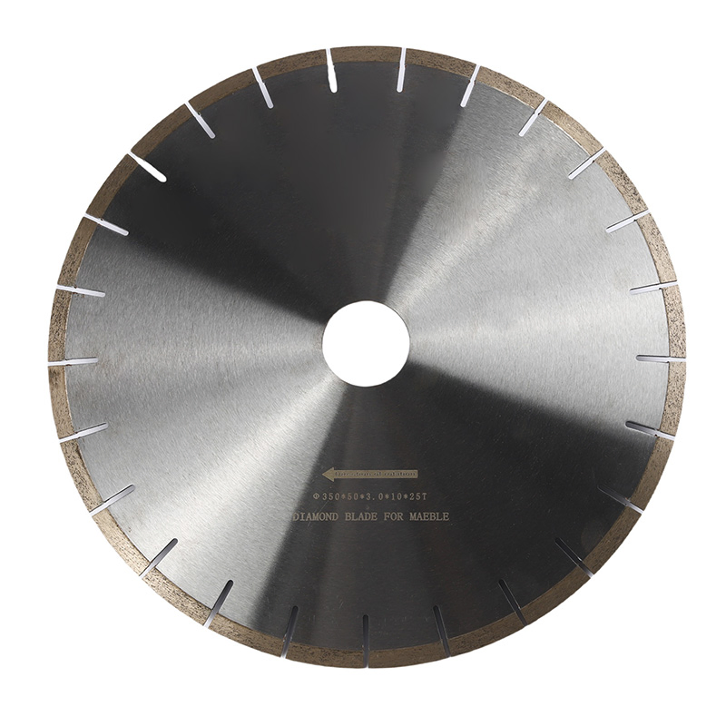 Алмазный сегмент Arix для резки камня