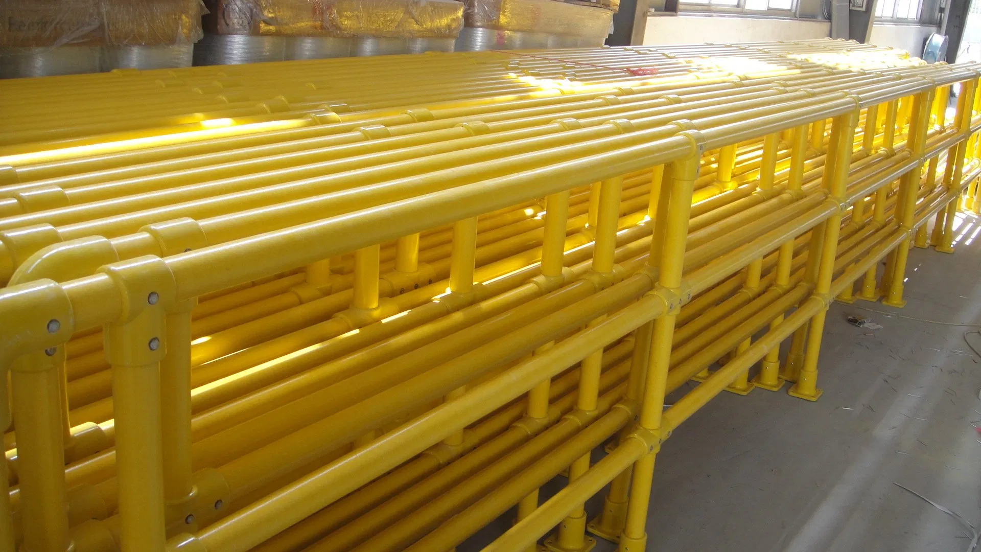 Pultruded Fiberglass Hollow Round Pipe for Handrail