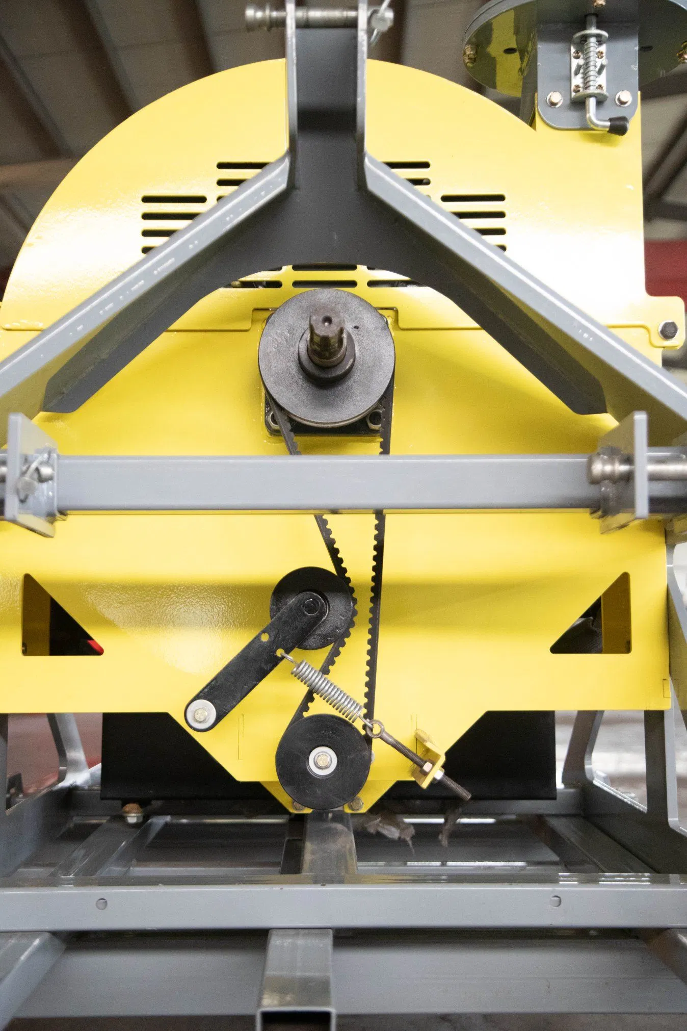 Дизельный измельчитель древесины 192-300Y