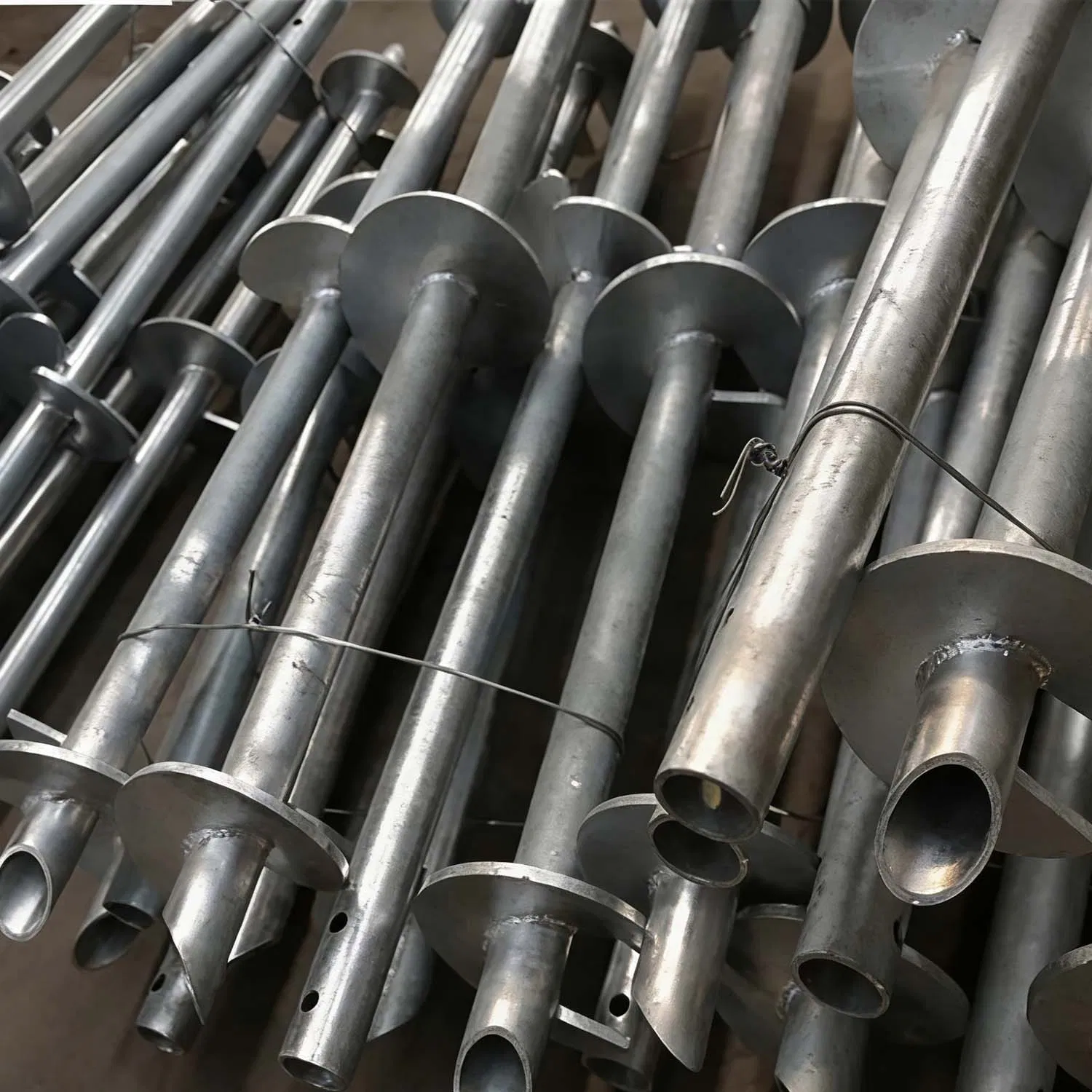Solution Galvanized Steel Coupler Connected Extension Double Helix Helical Screw Pile Foundation
