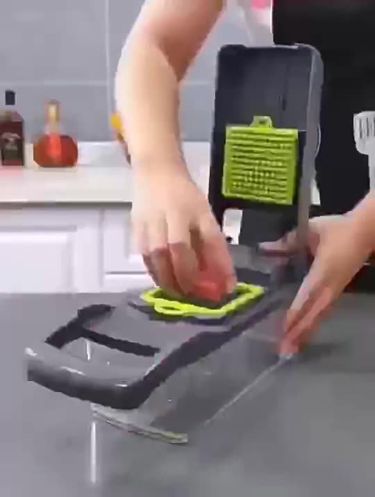 Многофункциональная тёрка-овощерезка 12 в 1