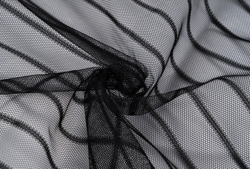 Magnetic Screen Door Heavy Duty Curtain Keeps Bugs out, Frame Hook & Loop, Pet and Kid Friendly