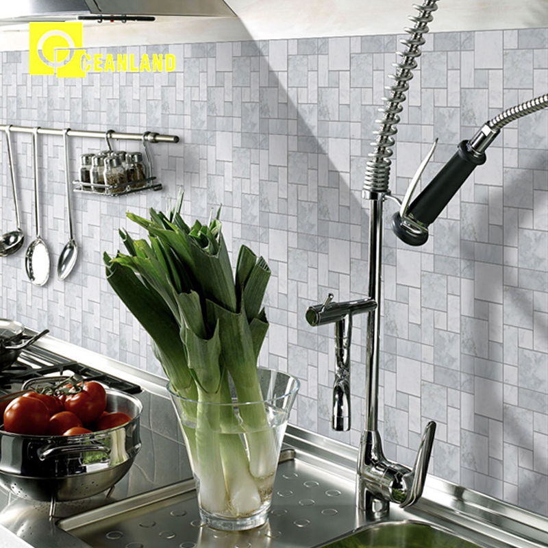 China Elegant Crystal Glass Mosaic Tiles in Factory