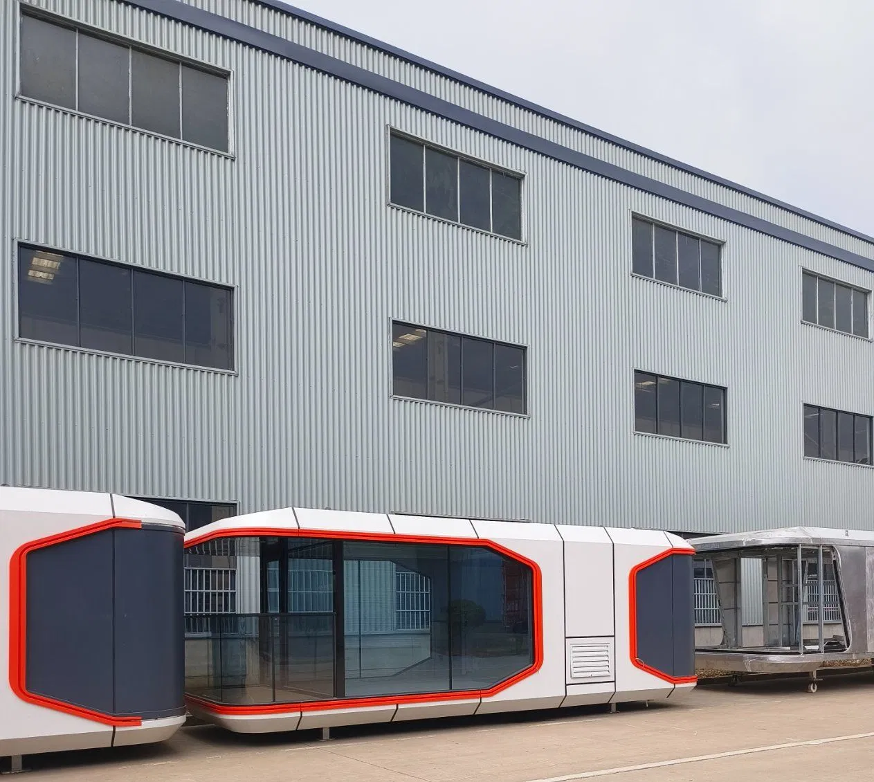 Innovative Prefab Eco Capsule House with Personalization Options