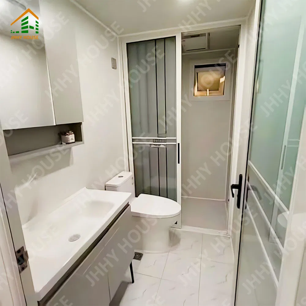 High Quality Insulated Steel Structure Prefab Home Portable Modern Mobile Container House