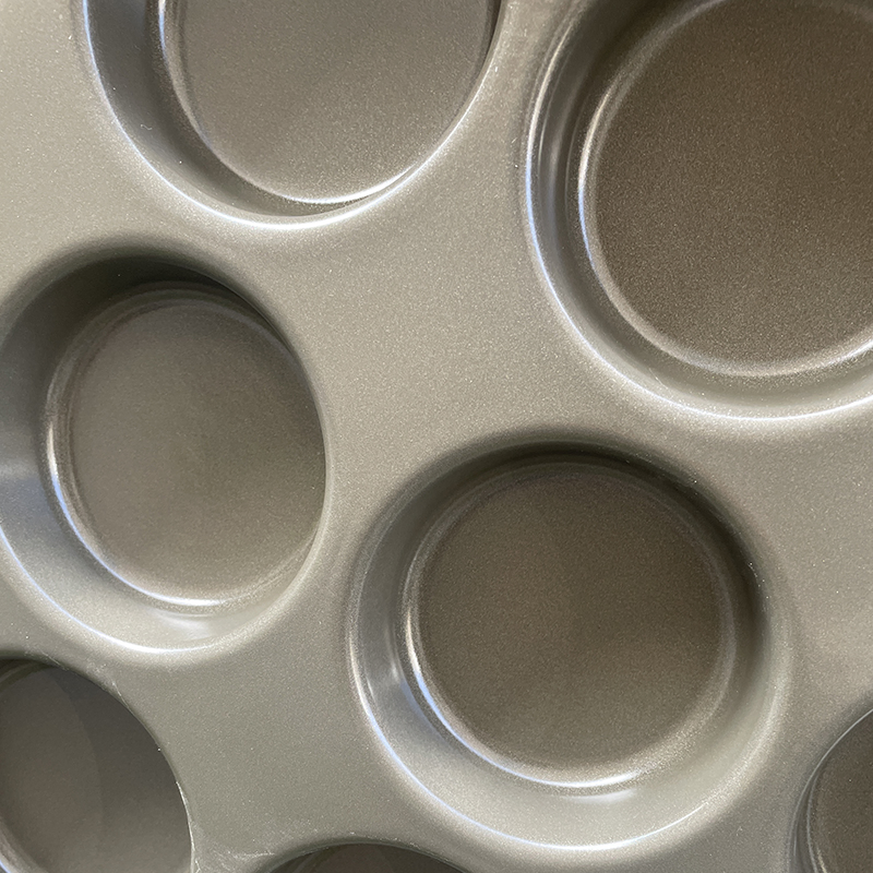 24 Cavities 738X503X61.6mm Single Cup 31.8mm Deep Aluminized Steel Non-Stick Hamburger Bun Pan Commercial Burger Baking Tray