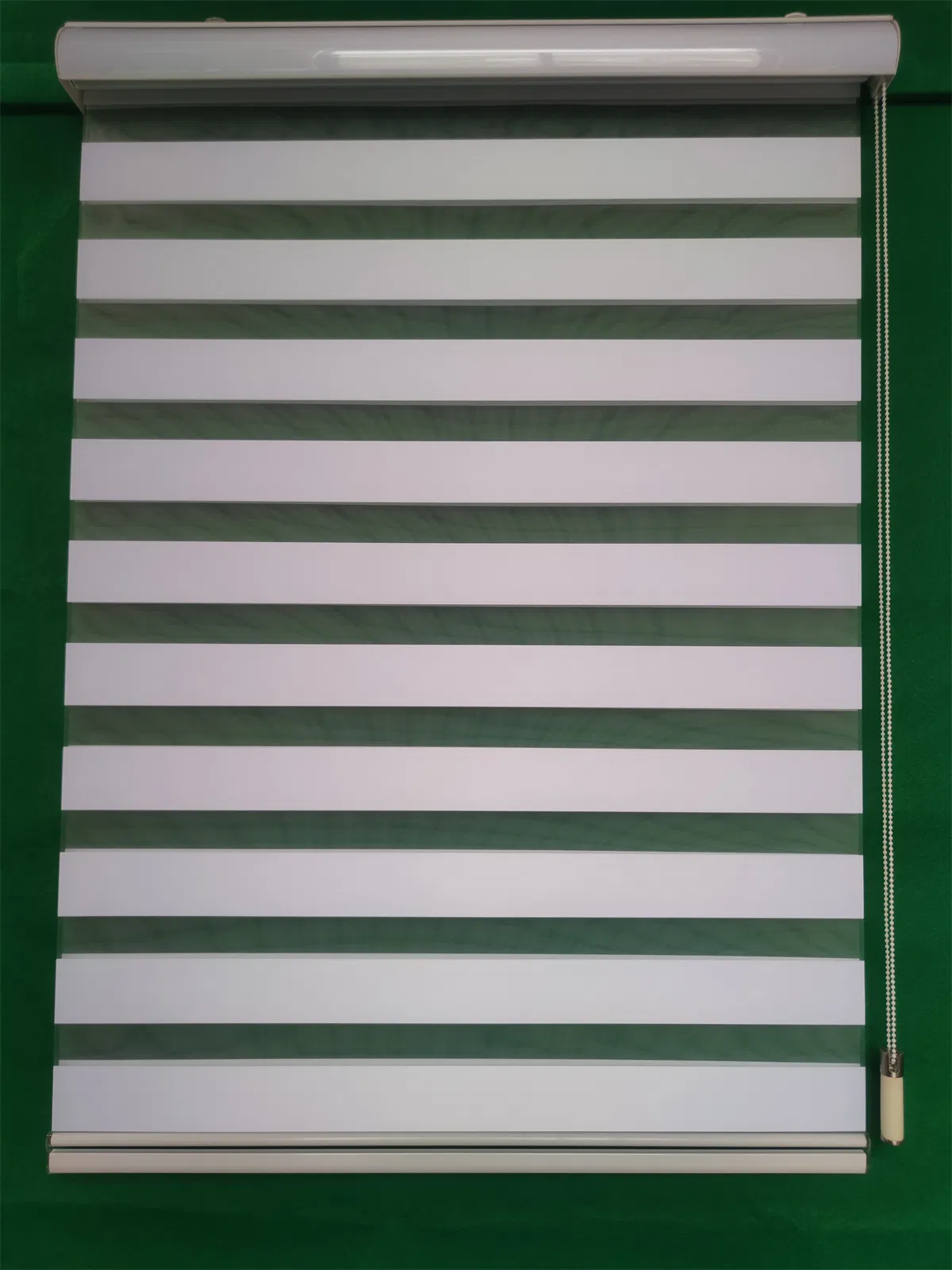 China Ymtc Roller Zebra Shades for Home Decoration Smart Homes Home Decor