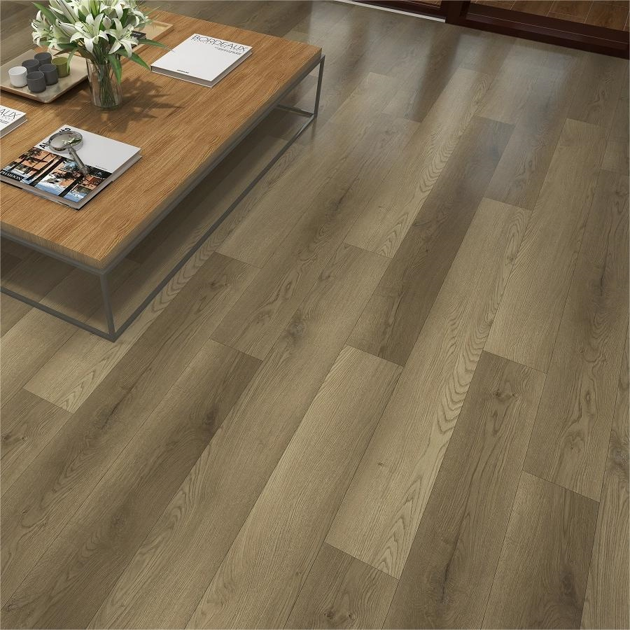 Пластиковая плитка SPC Flooring 4-5 мм с тиснением и UV-покрытием