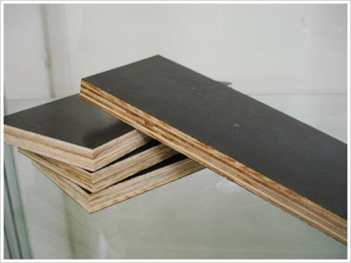 1220*2440 mm Black Film Face Plywood for Constructions and Building