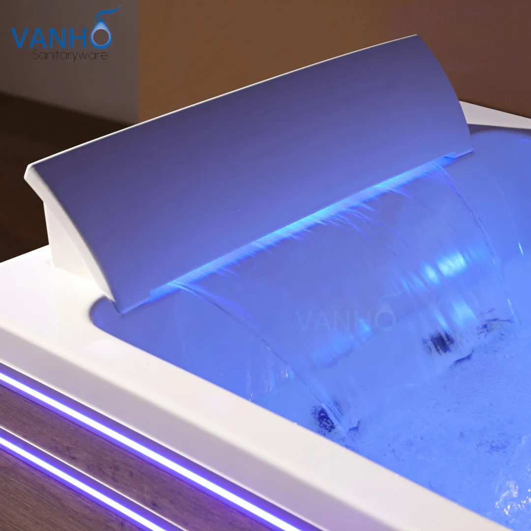 Угловая акриловая ванна с гидромассажем и пузырьками воздуха