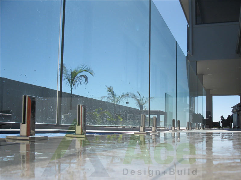 Custom Frameless Glass Balustrade Spigot Railing for Balcony Swimming Pool