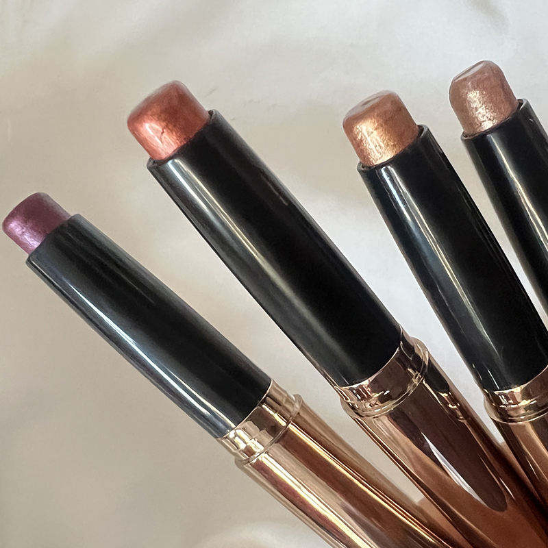Wholesale Makeup Highlighter Face Blush Stick Cream Shimmer Glitter Eye Shadow Pencil Highlighter Shimmer Eye Shadow Sticks