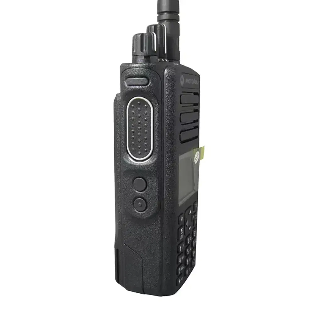 Радиостанция цифровая DP4800e DP4801e