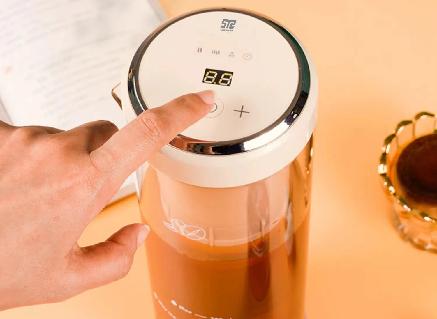 Portable Rechargeable Cold Brew Coffee Maker Convenient Home and Car Use for Hotel Electronic Drip Iced Coffee Maker