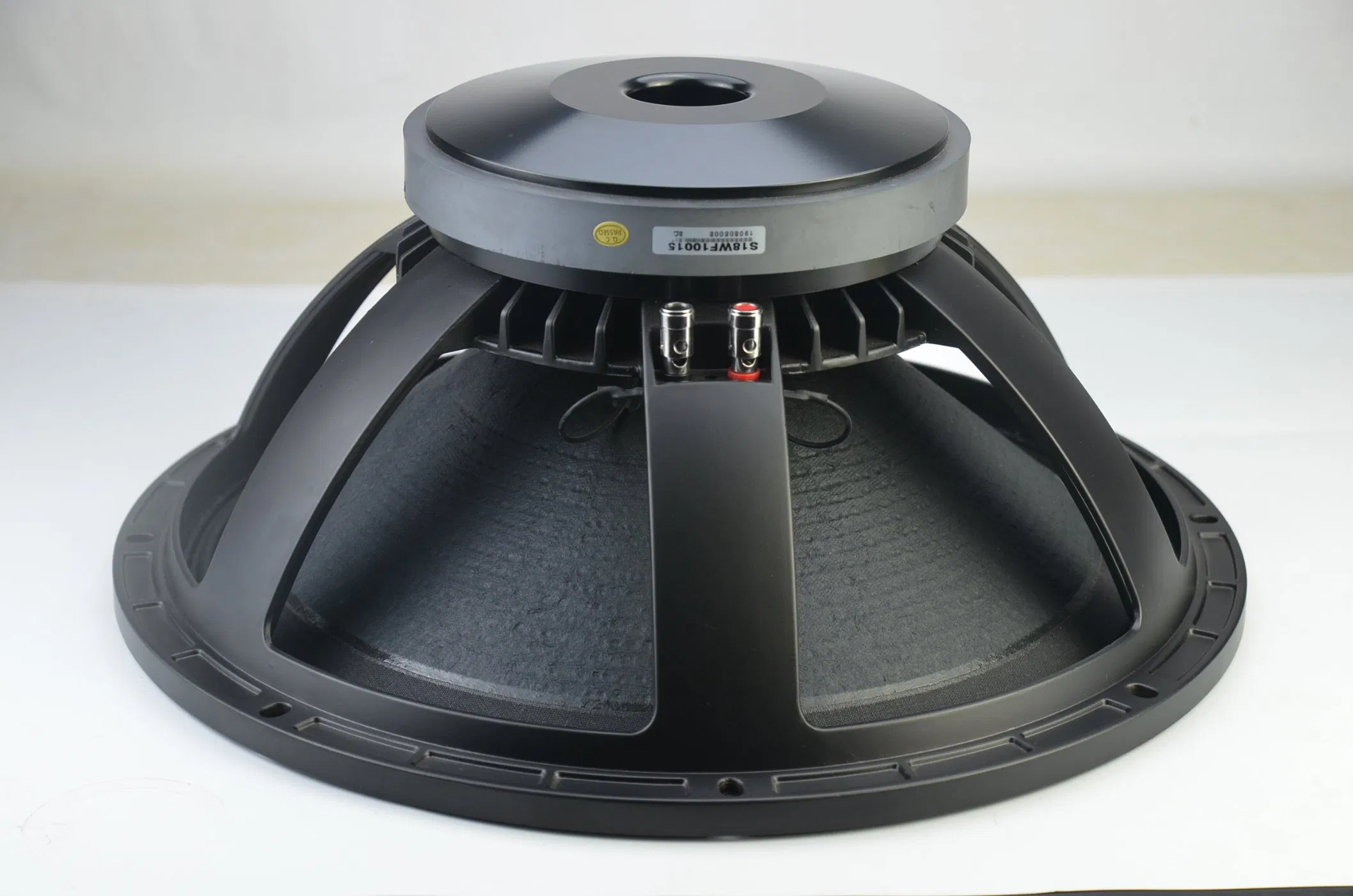 Профессиональный сабвуфер 18 дюймов PRO Audio