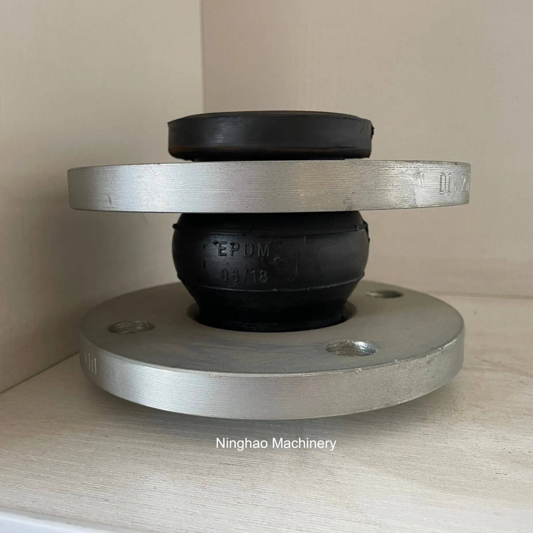 2025 PTFE Lined Bellow Expansion Joint