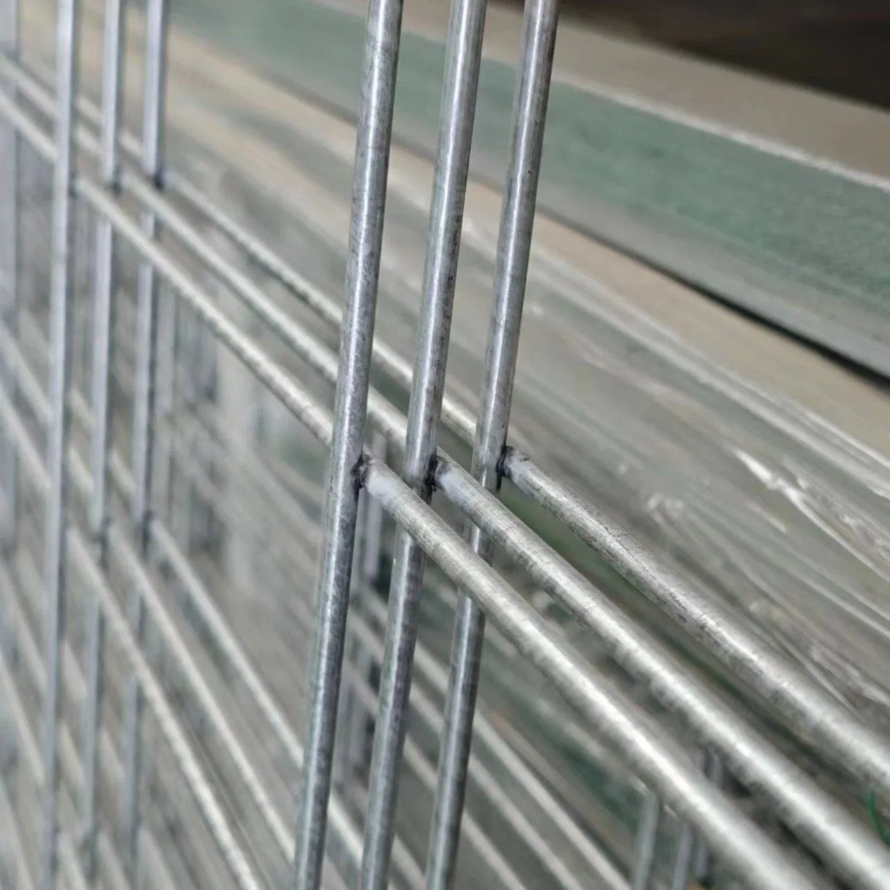 Custom Sizes Galvanized Farm Gate with Lock for Livestock Protection