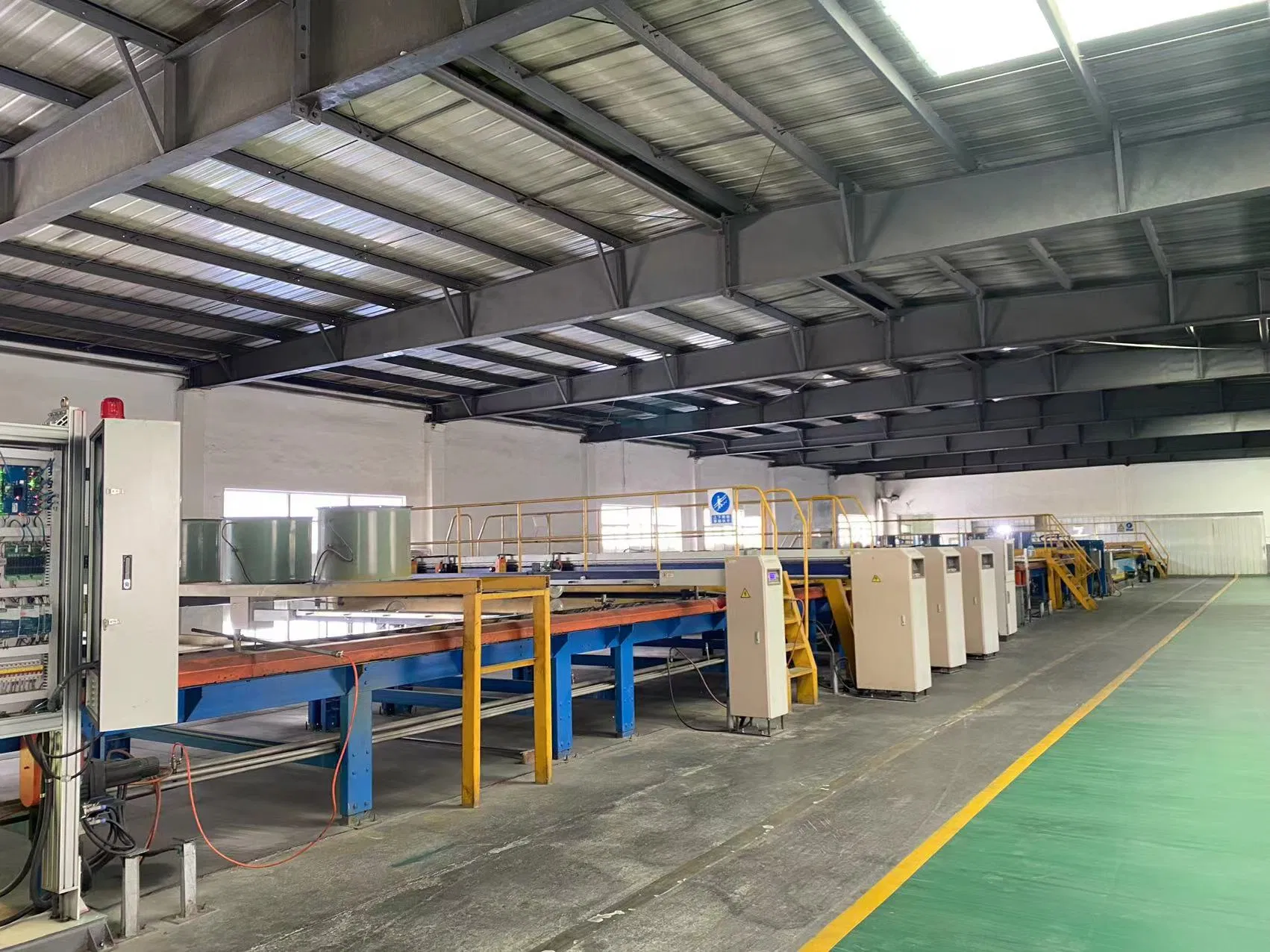 Jumbo Size Oversize 6.38mm 8.38mm 10.38mm 12.38mm Thickness High Quality Extra Clear (Low iron glass) Safety Laminated Glass with Wholesale Low Price.