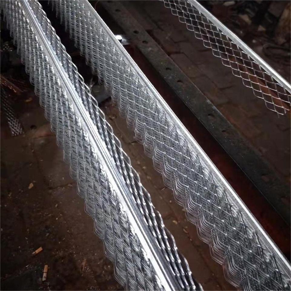 Durable Galvanized Steel Corner Bead for Wall Plastering Protection