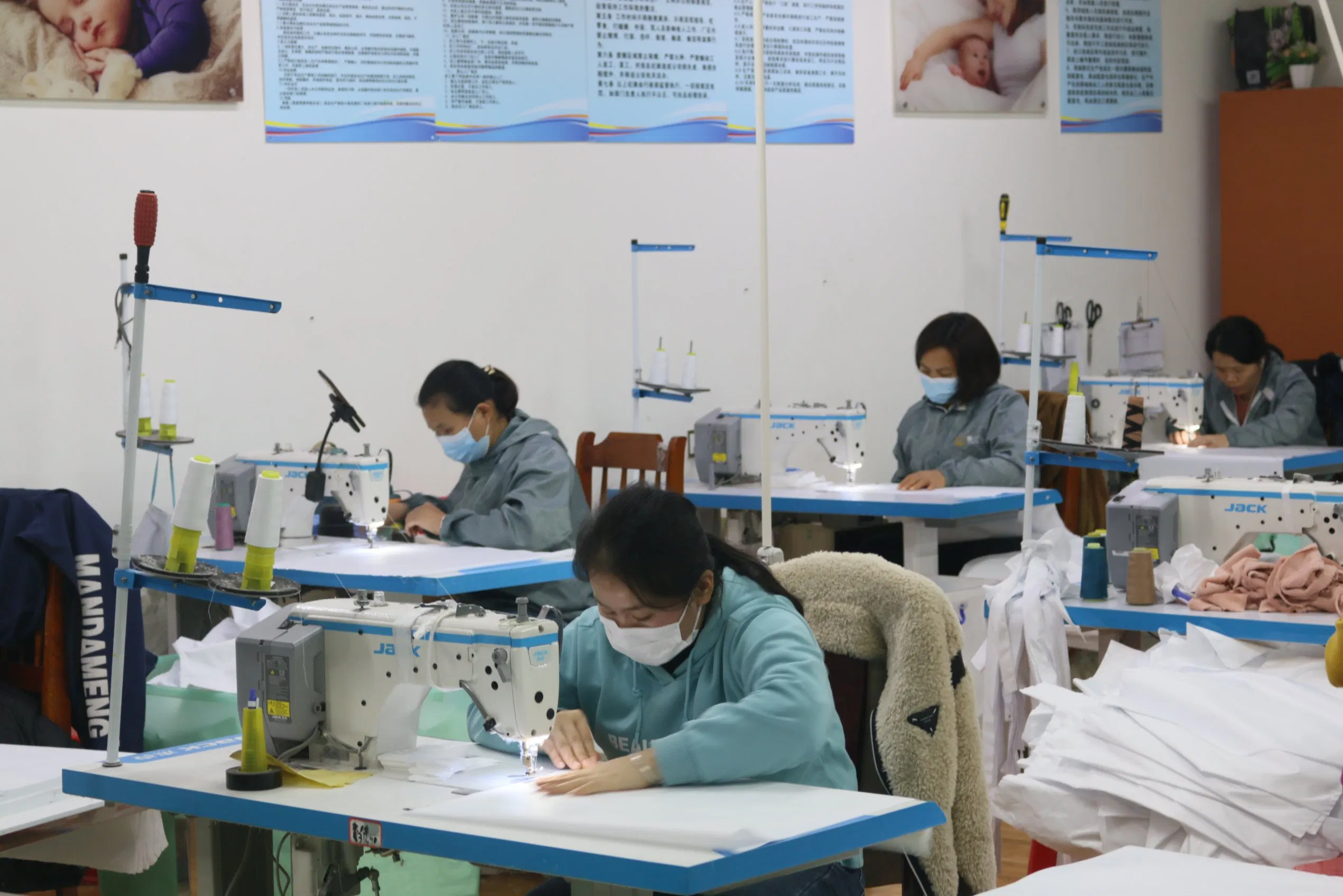 High Fluffy Down Quilt Comforter for Duck Feather Warm Lightweight Duvet Bedding