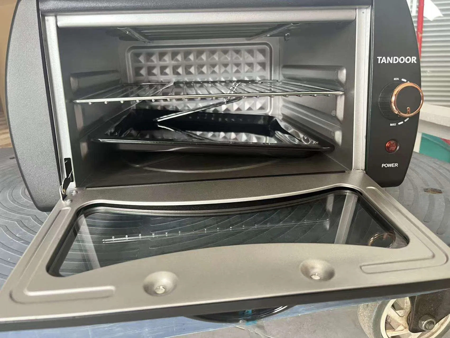 Digital Timer Control Oven Energy Efficiency Mini Electric Toaster