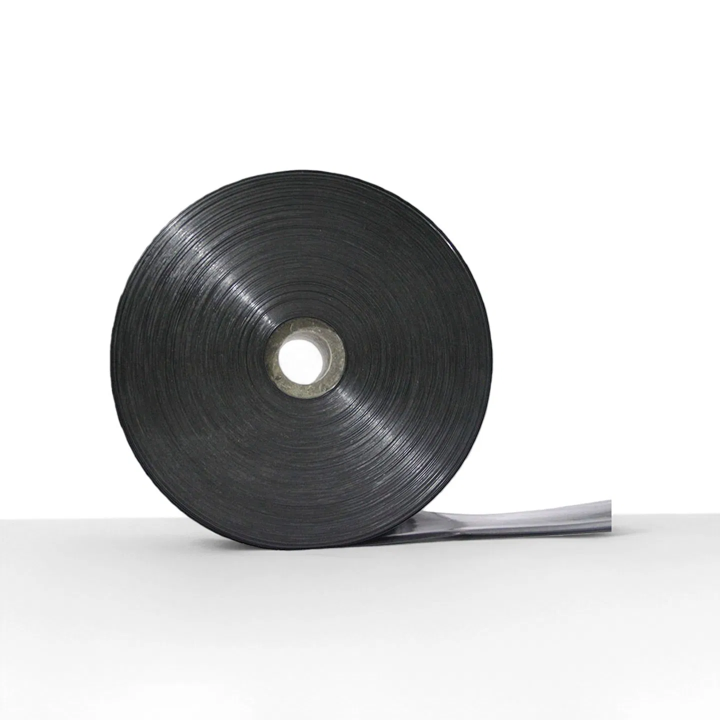 Полиэтиленовая лежачая труба для капельного полива 1.5 Bar