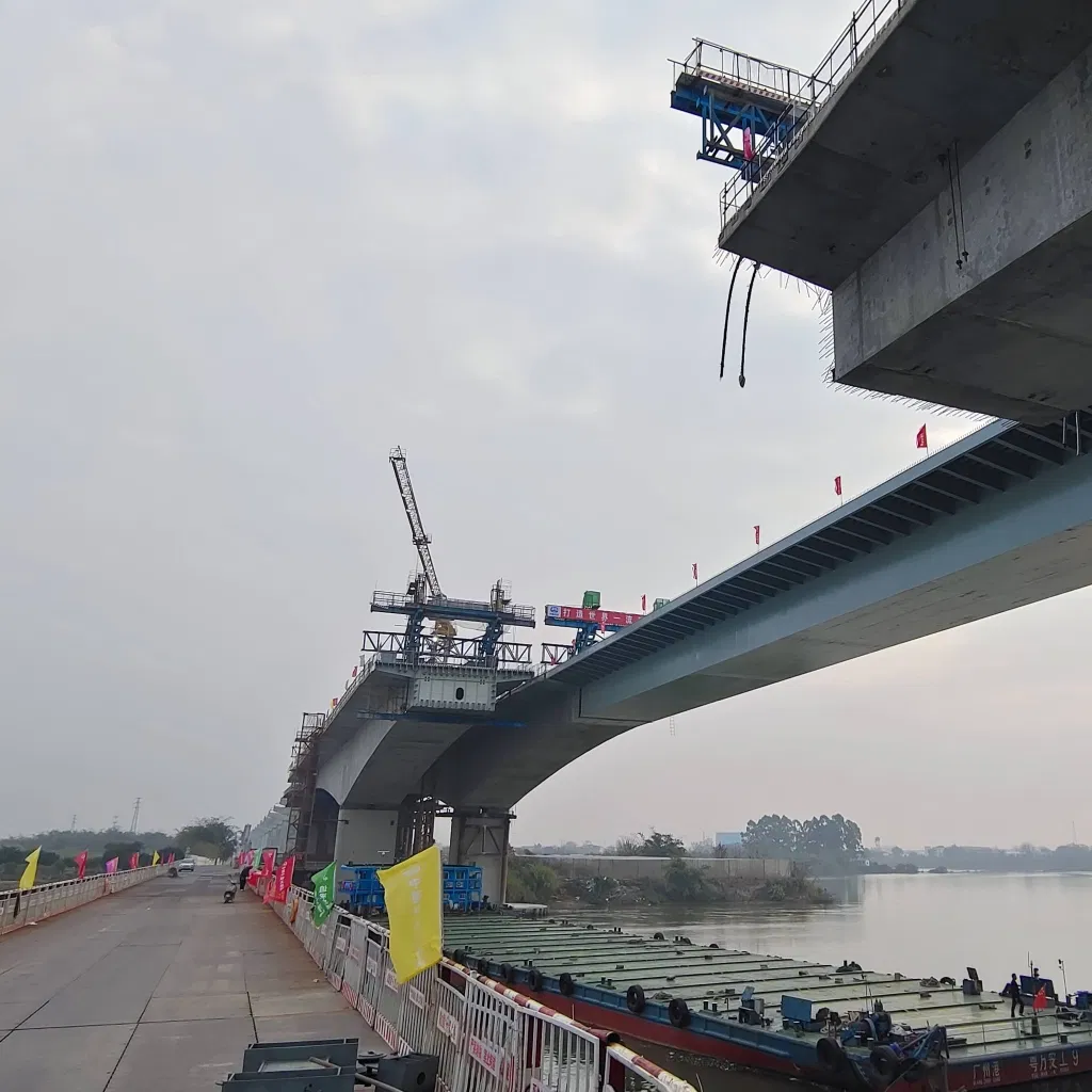 Resilient Steel Structure Bridge Building for Modern Engineering Challenges, Professional Manufacturer.