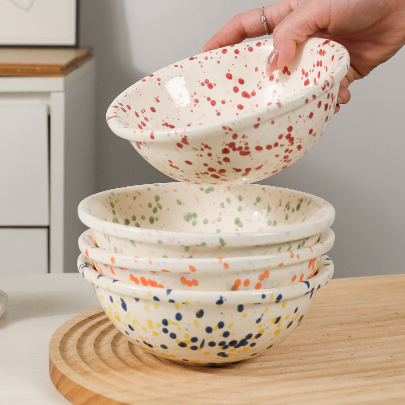 Stylish Ceramic Yogurt Bowl for Serving Delicious Ice Cream Creations