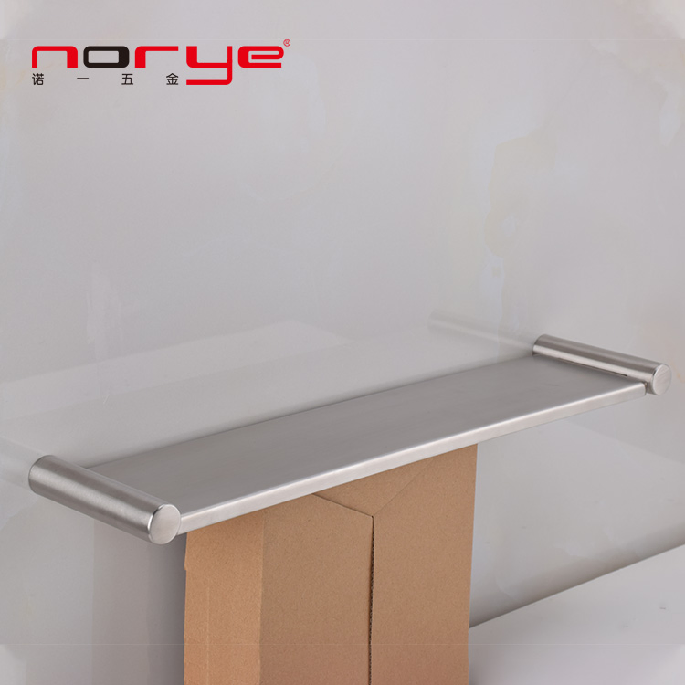 Угловая полка для ванной из нержавеющей стали