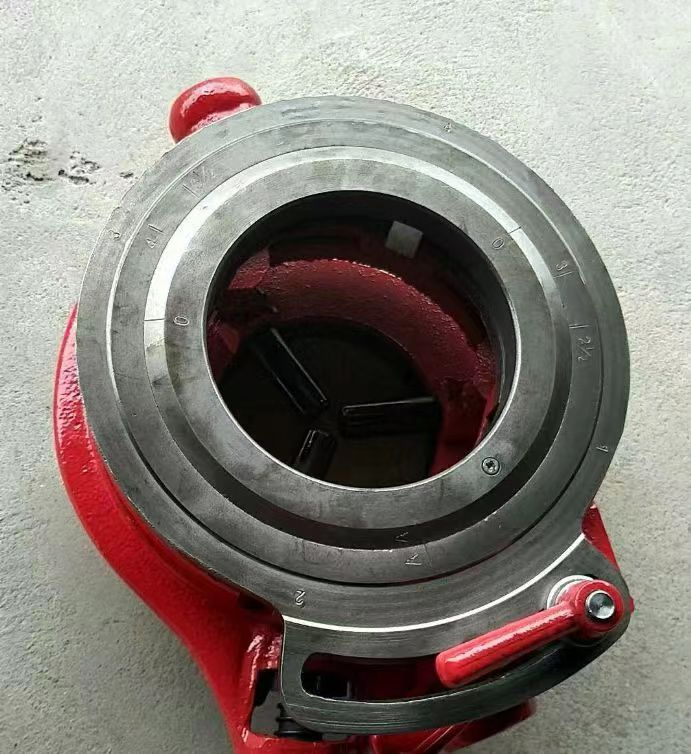 2-4inches 117W Heavy Duty Manual Ratchet Pipe Threading Machine 65-100mm