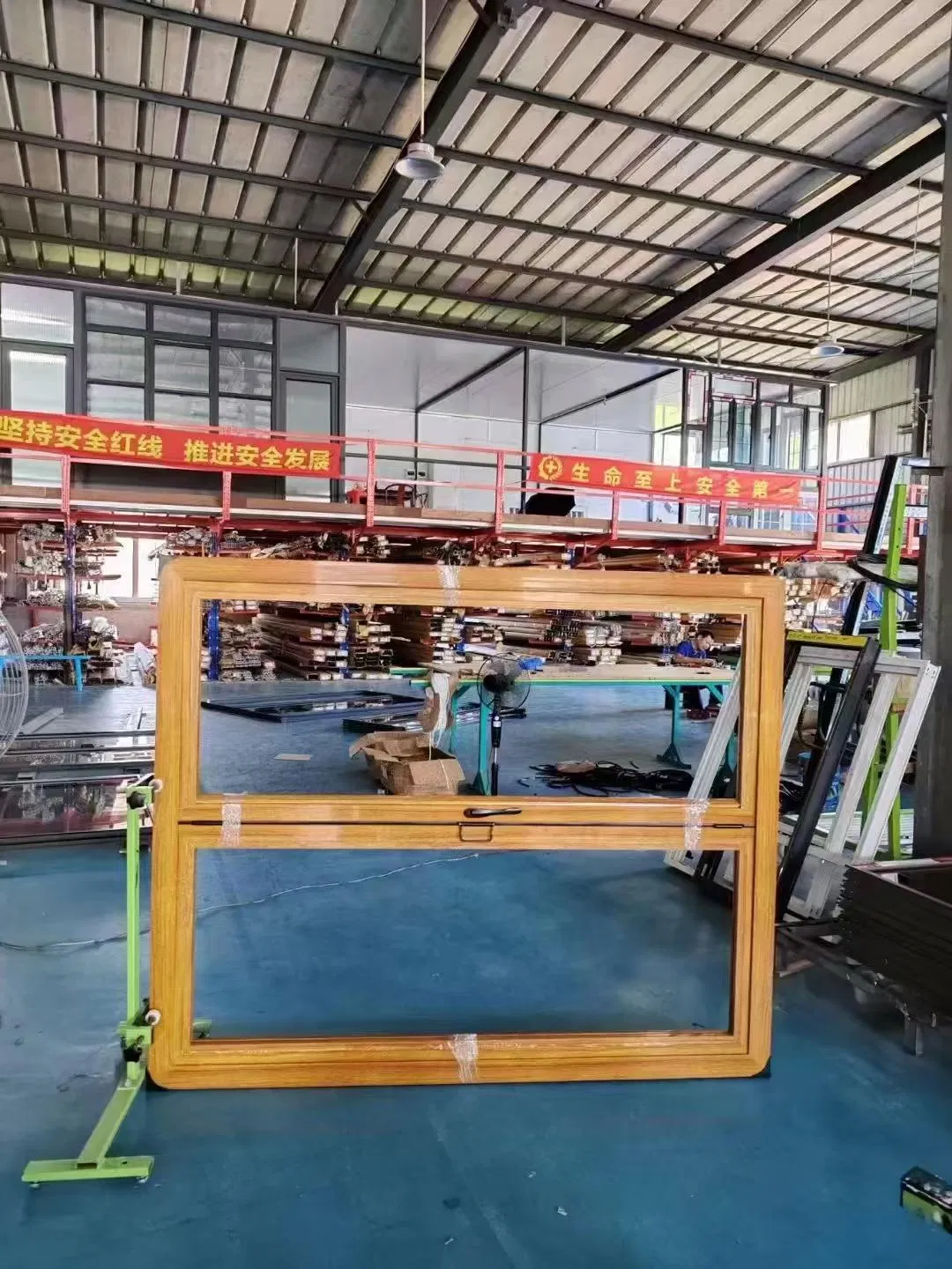 Trendy Restaurant Custom Aluminum Windows - Vertical Folding & Sliding Styles for Cafe & Milk Tea Shop Factory Price