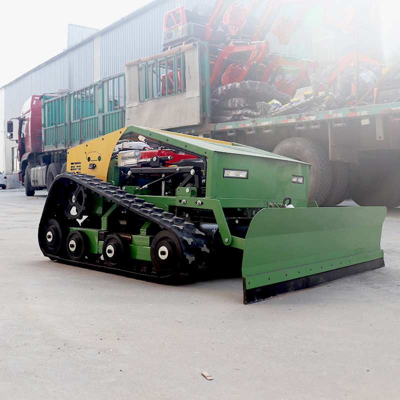 Робот-газонокосилка Premium 800 мм с насадкой для уборки снега