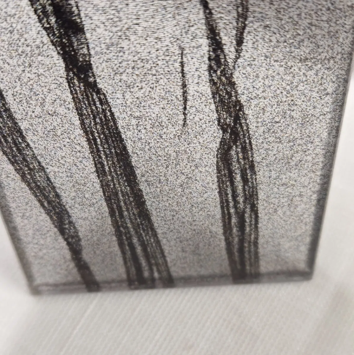 Modern Artistic Glass Panels for Premium Home Interior Design