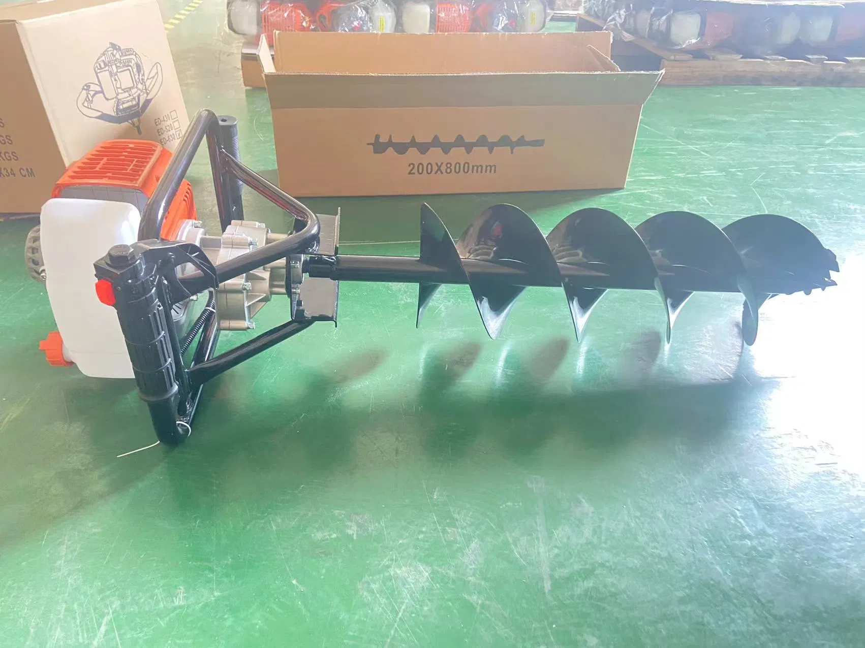 Agricultural Machinery 63cc Powerful Garden Tools Gasoline Drill Earth Auger