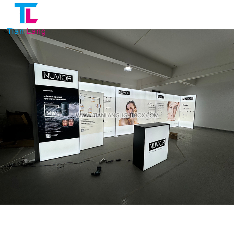 OEM China Indoor Tianlang Handbag 100*100cm/3.28*3.28FT Concert Stage Display Acrylic Case Stand Exhibition