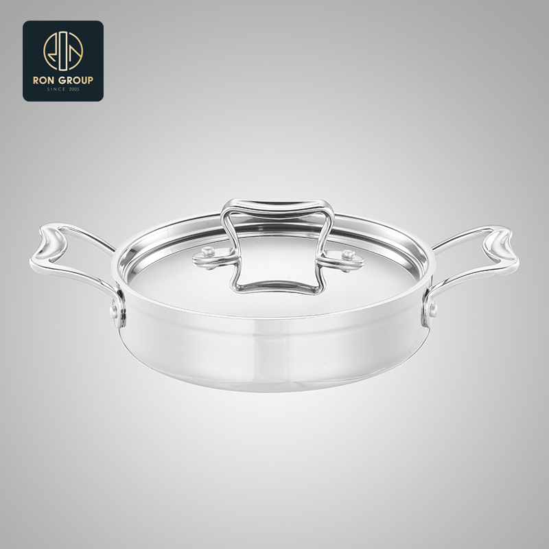Heavy-Duty Stainless Steel Stockpot for Home and Restaurant Use