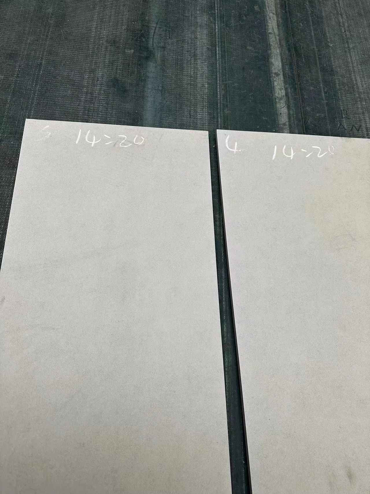 Glazed Light Grey Beige Ca306011 Porcelain Tile