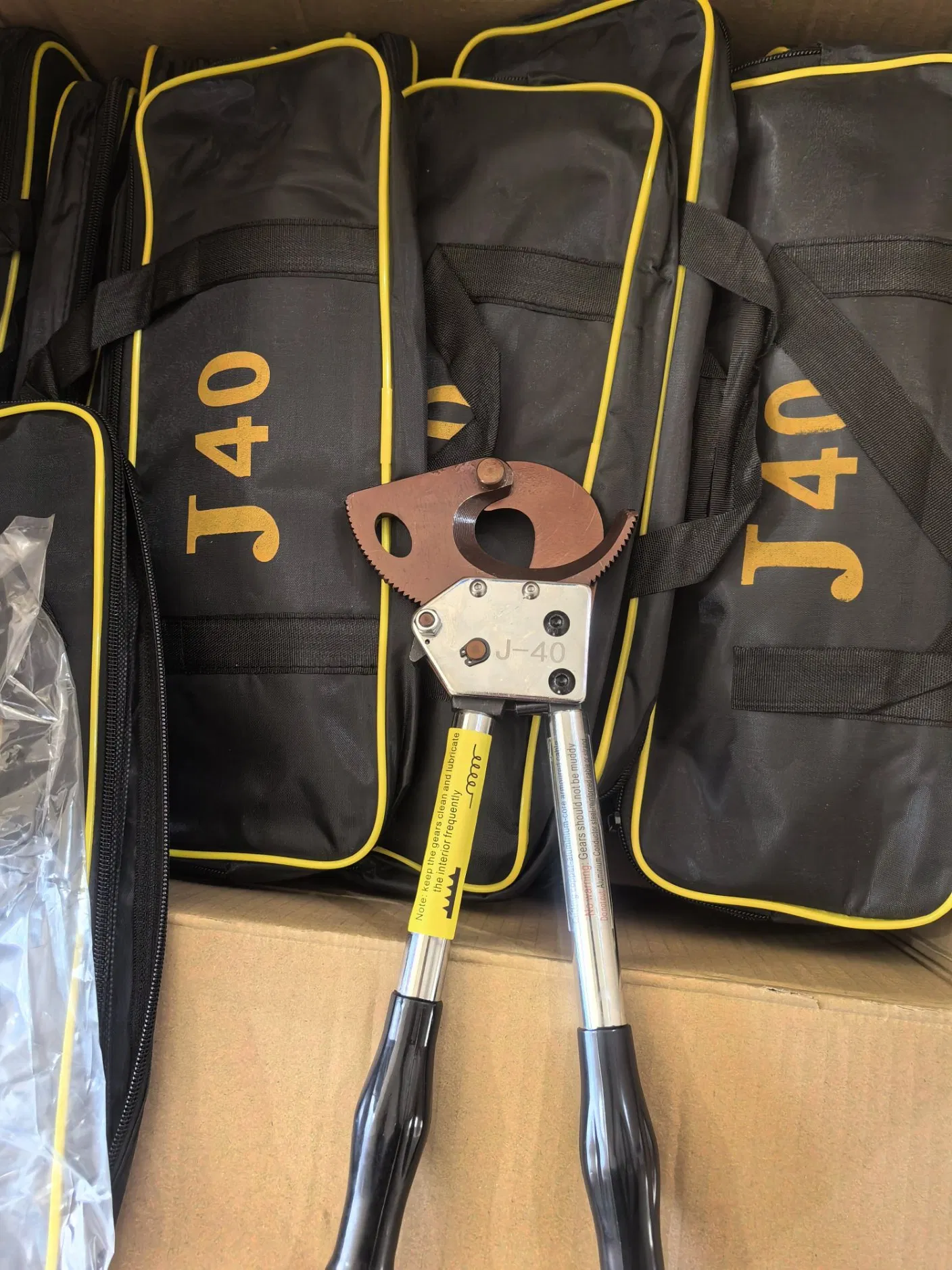 High Quality Ratchet Hand Cable Cutter Alu Cu Amored Cable (HHD-75J)