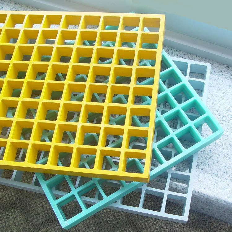 Custom FRP Grating for Walkway Decking with Impact Resistance