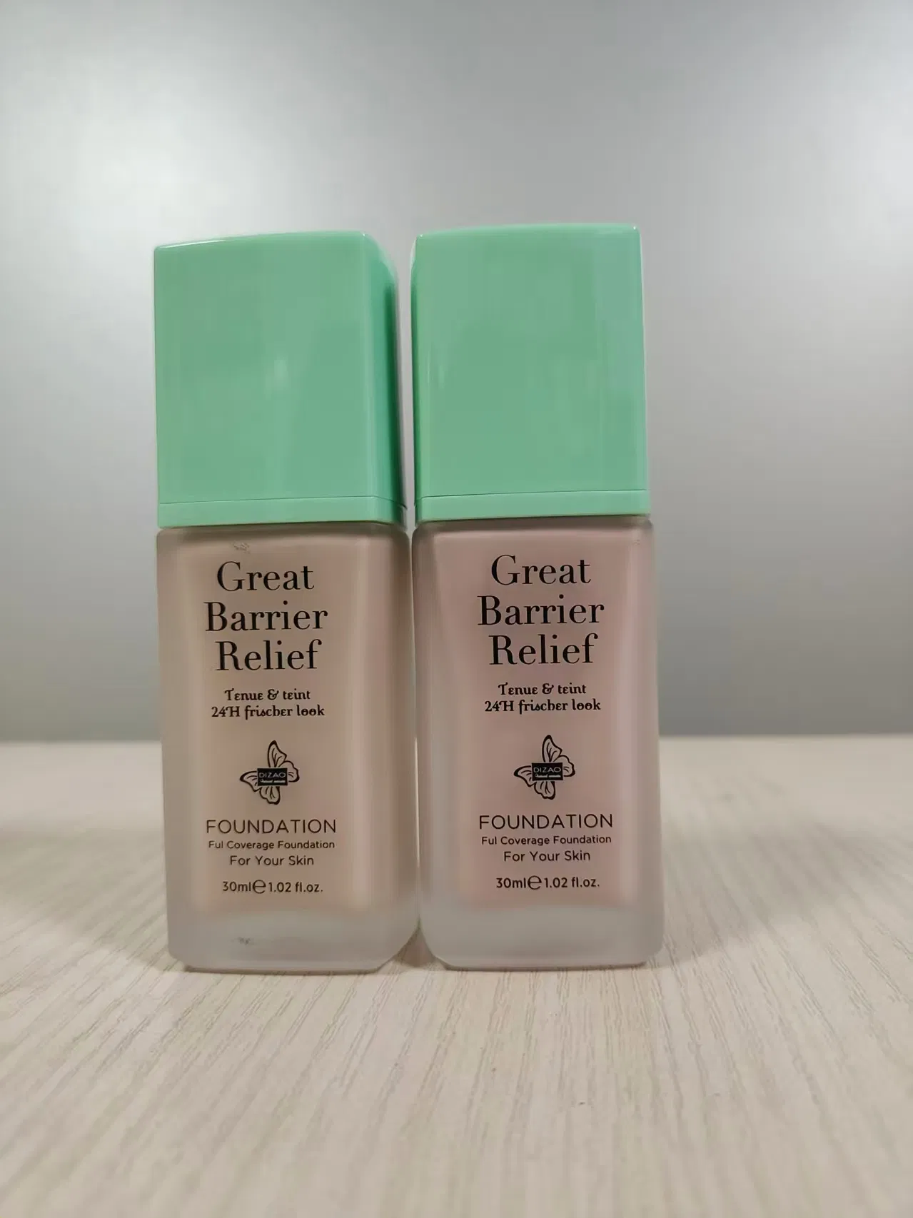 Great Barrier Relief Tenue and Teint 24 H Frischer Look Natural Skin Color Foundation