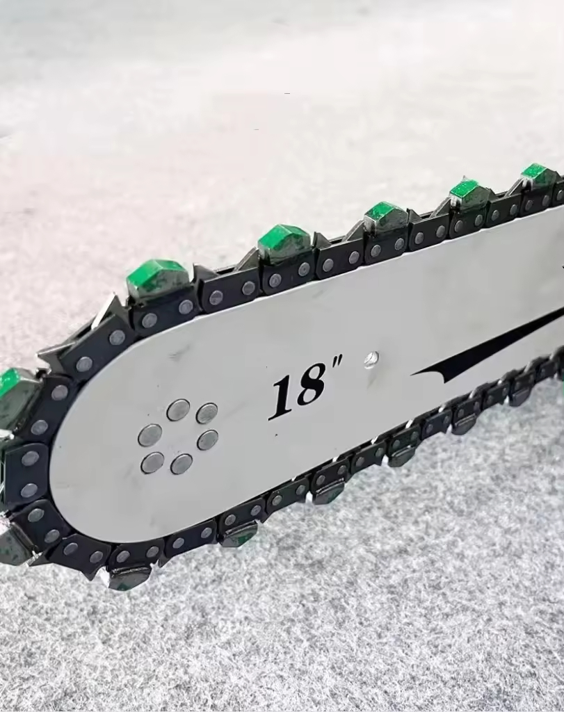 Heavy-Duty Chain Saw for Concrete - Hand-Held Wall Cutting Machine for Tough Jobs