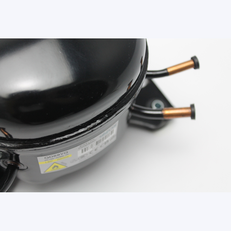 Refrigeration Compressor Qd69yg 1/7+ 220-240V for Fridge