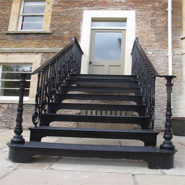 Wrought Iron Spiral Staircase Design for Outdoor