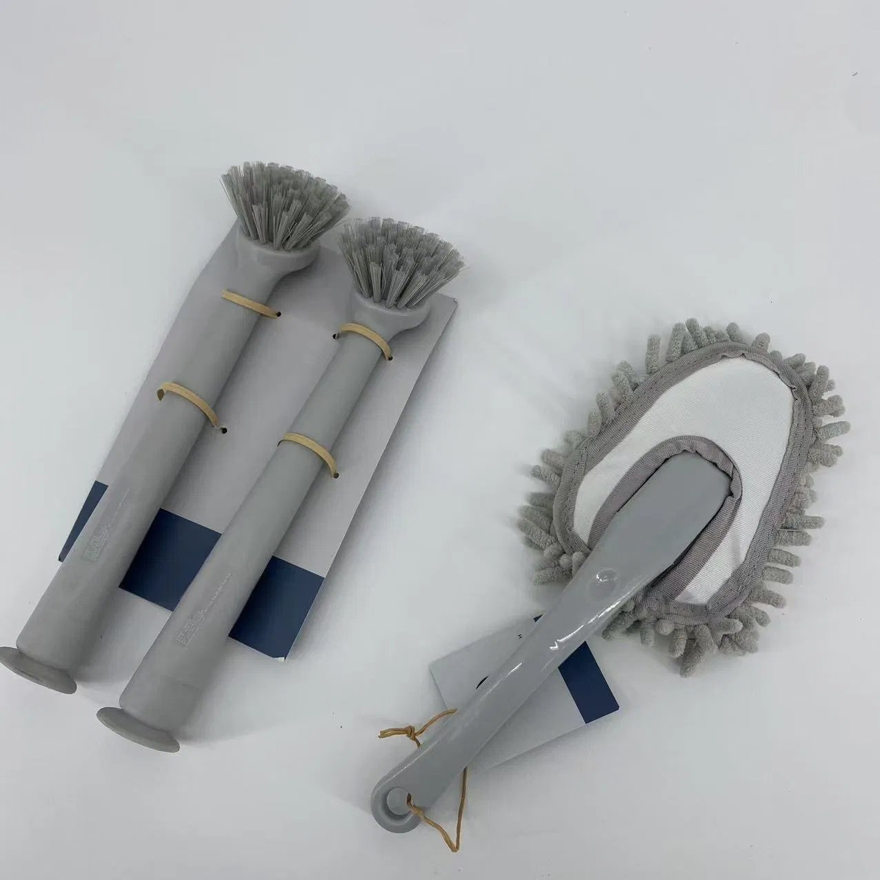 Household Cleaning Kit Microfiber Duster Chenille Duster Cobweb Brush
